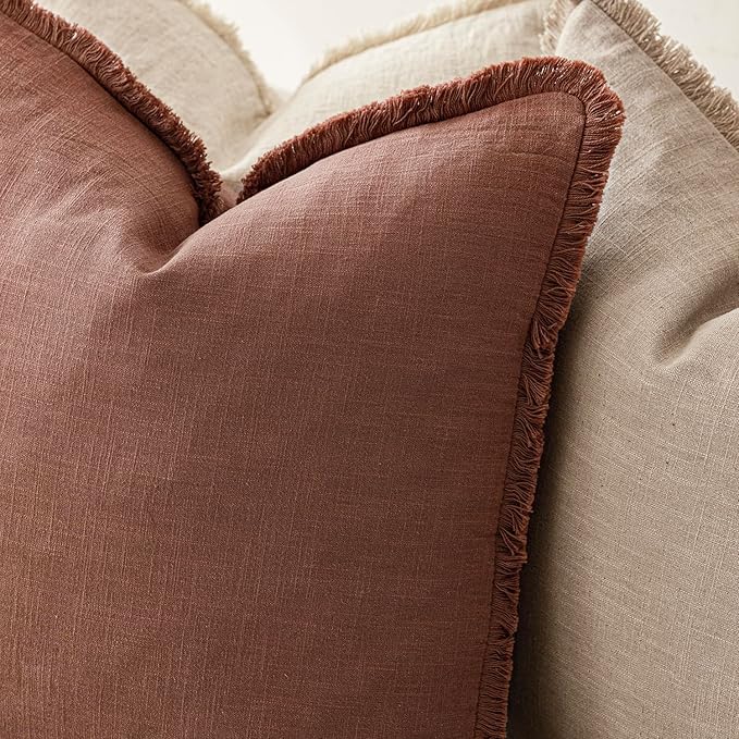Foindtower Decorative Linen Fringe Throw Pillow Covers Cozy Boho Farmhouse Cushion Cover with Tassels Soft Accent Pillowcase for Chair Sofa Bed Living Room Home Decor, 22×22 Inch,1PC,Rust Red