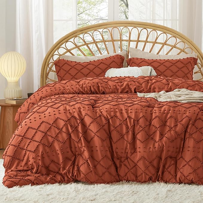 Bedsure California King Comforter Set - Terracotta Comforter, Boho Tufted Shabby Chic Bedding for Kids, 3 Pieces Vintage Farmhouse Bed Set for All Seasons, Fluffy Soft Bedding with 2 Pillow Shams