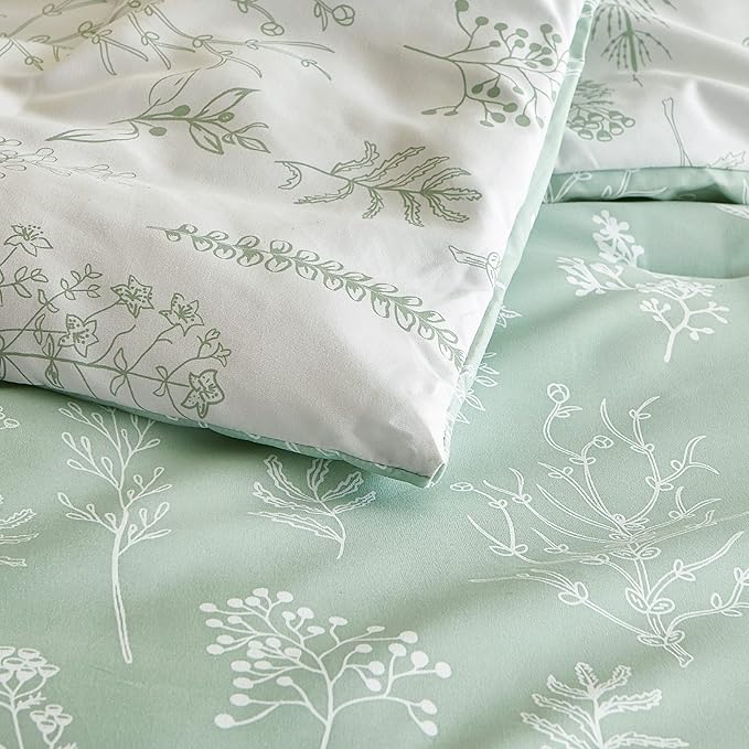 Bedsure Queen Comforter Set - Sage Green Bed Set, 3 Pieces Cute Floral Bedding, 1 Soft Reversible Botanical Flowers Comforter and 2 Pillow Shams
