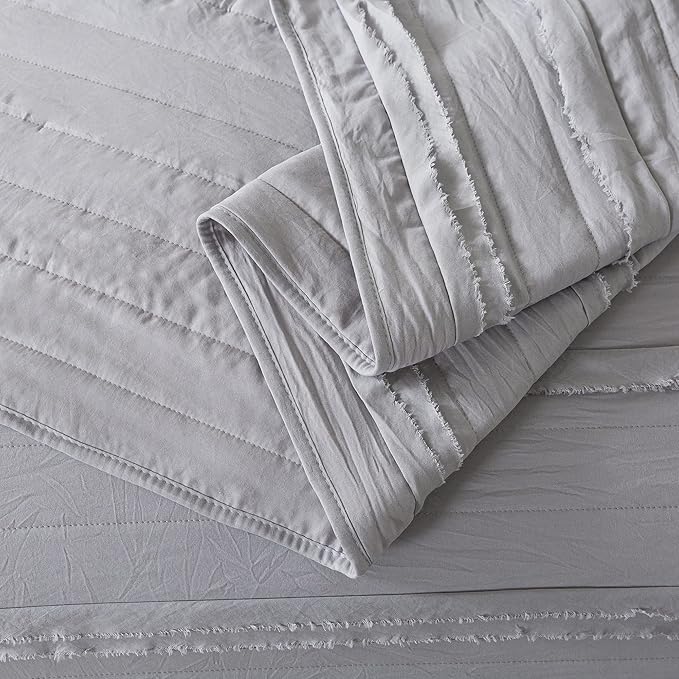 Homcosan 3-Piece Queen Size Quilt Set with Pillow Shams, Stone-Washed Microfiber Bedspread/Coverlet/Bed Cover -Soft and Lightweight (90x98 Inches,Grey)