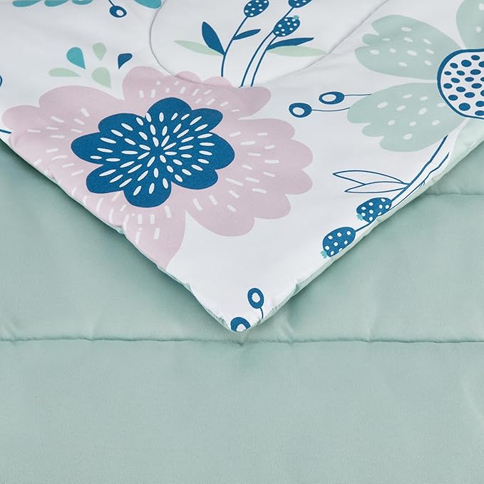 Amazon Basics 5 Piece Soft Microfiber Kid's Bed-in-a-Bag Bedding Set, Twin, Bluish Flowers, Floral