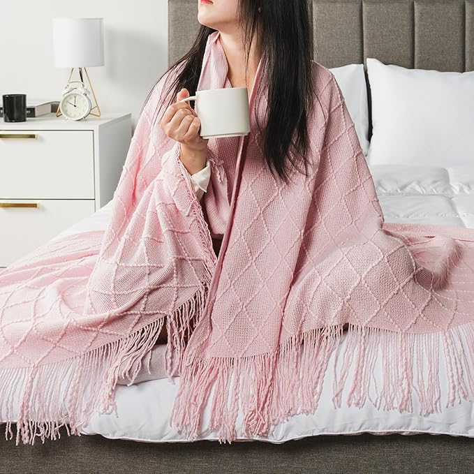 PAVILIA Light Pink Knit Throw Blanket for Couch, Twin Bed, Soft Knitted Farmhouse Sofa Throw for Living Room, Lightweight Decorative Summer Blanket for Chair, Outdoor Textured Boho Blanket, 60x80