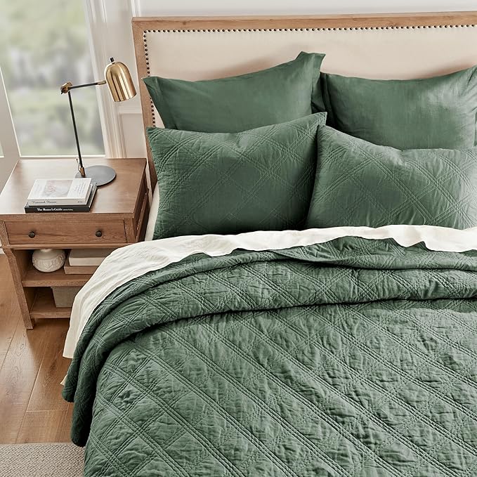 Levtex Home - 100% Linen Front/100% Cotton Back - Full/Queen Quilt - Washed Linen - Green Forest - Quilt Size (88 x 92in.)