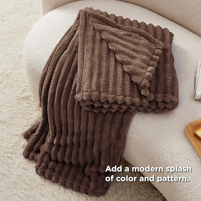 Bedsure GentleSoft Fondue Fudge Twin XL Blanket for Bed - Cozy Soft Blankets for Women, Cute Small Fleece Throws for Girls, Birthday Gifts for Women Day Decor Gifts for Mom, 66x90 Inches