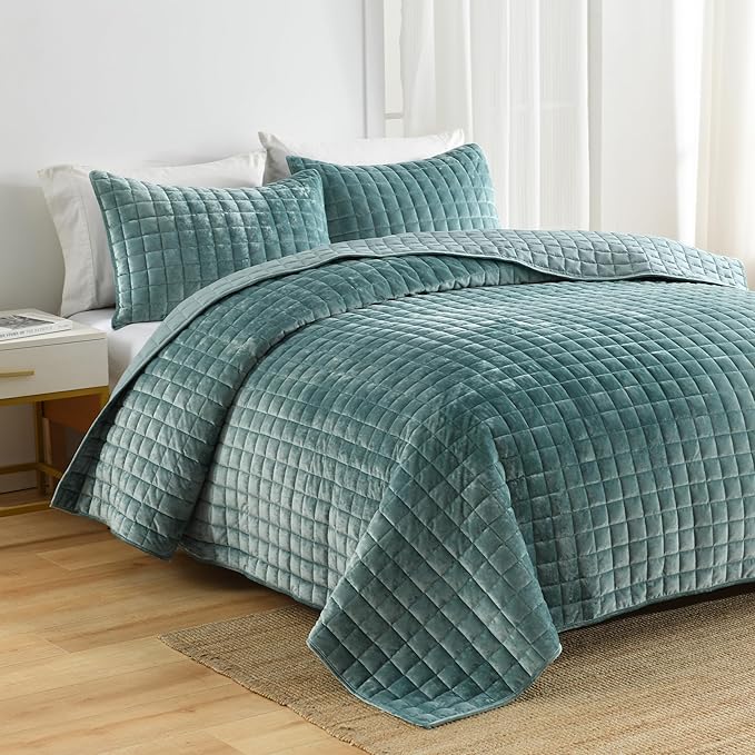 Secgo Queen Comforter Set for Bed - Velvet Quilts Queen Size, Black Bedspreads (90 * 98 Inch) with 2 Pillow Shams, Patchwork Reversible Lightweight Bedding