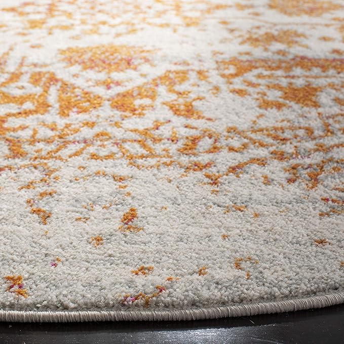 SAFAVIEH Madison Collection Area Rug - 4' Round, Orange & Ivory, Snowflake Medallion Distressed Design, Non-Shedding & Easy Care, Ideal for High Traffic Areas in Living Room, Bedroom (MAD603P)