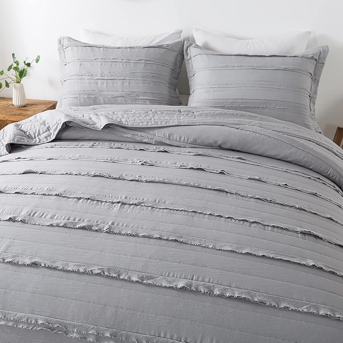 Homcosan 3-Piece Queen Size Quilt Set with Pillow Shams, Stone-Washed Microfiber Bedspread/Coverlet/Bed Cover -Soft and Lightweight (90x98 Inches,Grey)