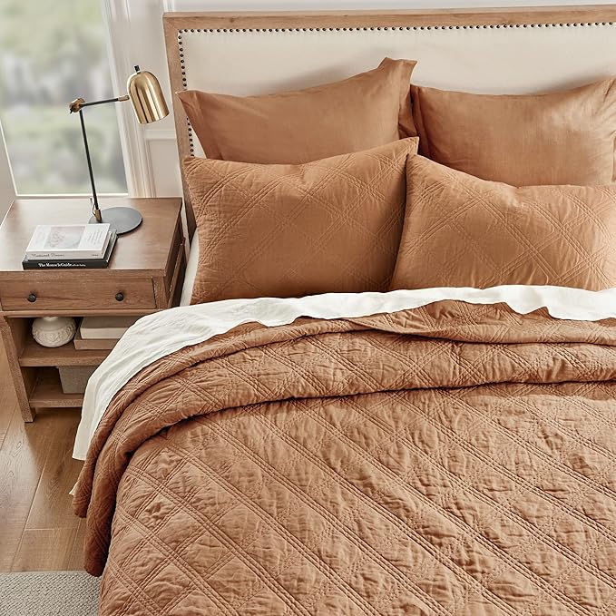 Levtex Home - 100% Linen Front/100% Cotton Back - King/Cal King Quilt - Washed Linen - Sandstone - Quilt Size (106 x 92in.)