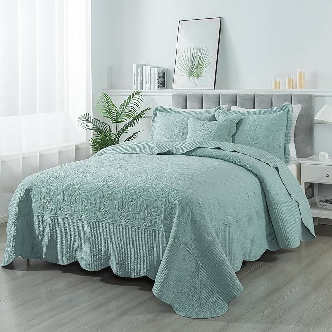 HoneiLife California King Quilts - Oversized King Bedspreads 128x120, Rustic Bedding Sets 4-Piece,Reversible Coverlets Lightweight Bed Cover for All Season Use-Sage Green
