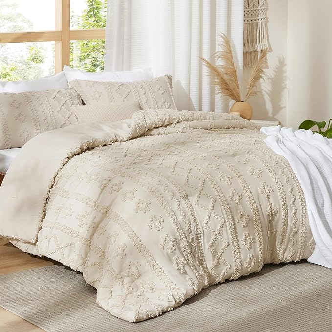 Bedsure Tufted Boho Comforter Set Oversized King - Beige Boho Bed Set, GentleSoft™ 3 Pieces Farmhouse Shabby Chic Embroidery Bedding, Gifts for Woman, Soft Jacquard Comforter for All Seasons