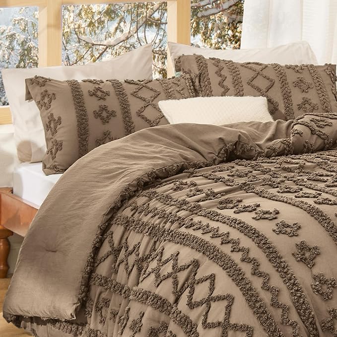 Bedsure Tufted Boho Comforter Set Queen Size - Light Brown Boho Bed Set, GentleSoft™ 3 Pieces Farmhouse Shabby Chic Embroidery Bedding, Gifts for Woman, Jacquard Queen Comforter for All Seasons