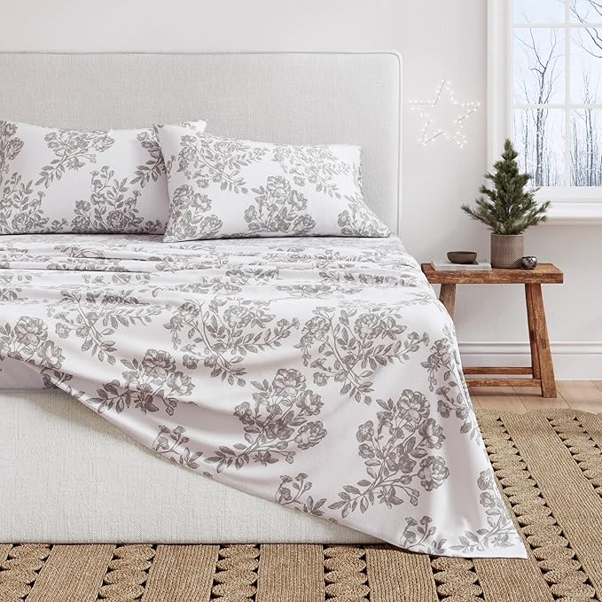 Great Bay Home Flannel Sheet Set California King Size - 100% Turkish Cotton, Double-Brushed, Winter Floral Bed Sheets - Ultra-Soft, Cozy, 4-Piece Bedding Set (Toile - Grey)