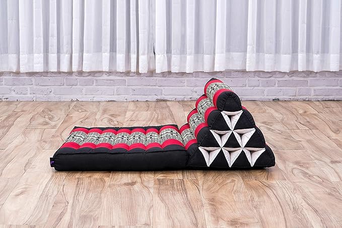 Leewadee 1-Fold Mat with Triangle Cushion – Comfortable TV Pillow, Foldable Mattress with Cushion Made of Kapok, 30 x 20 inches, Black Red
