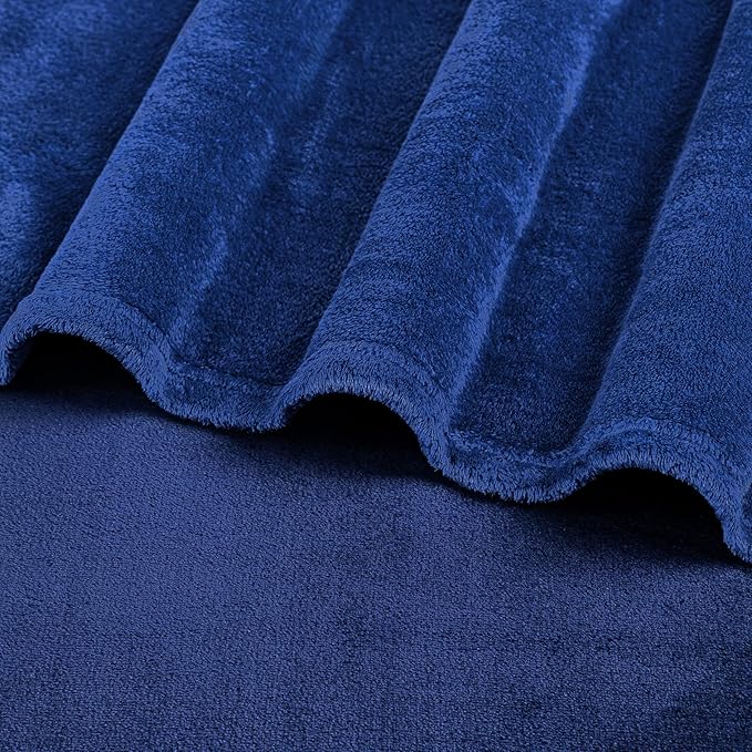 PAVILIA Blue Fleece Throw Blanket for Couch, Navy Super Soft Fuzzy Flannel Throw for Sofa, Luxury Plush Microfiber Blanket for Bed, Cozy Home Decorative Velvet Gift Blanket, 50x60