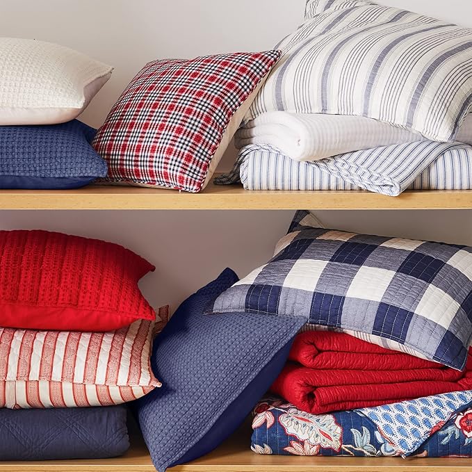 Levtex Home - 100% Linen Front/100% Cotton Back - Full/Queen Quilt - Washed Linen - Navy - Quilt Size (88 x 92in.)