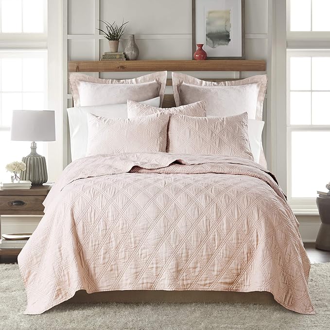Levtex Home - 100% Linen Front/100% Cotton Back - Full/Queen Quilt - Washed Linen - Blush - Quilt Size (88 x 92in.)