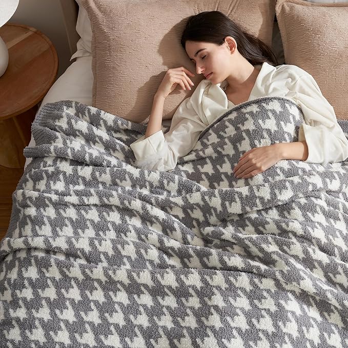 Snuggle Sac Houndstooth Throw Blanket for Couch, Reversible Super Soft Warm Blankets Cozy Knit Fuzzy Plush Lightweight Throws for Sofa, Bed, Camping, Grey,50x60 inches