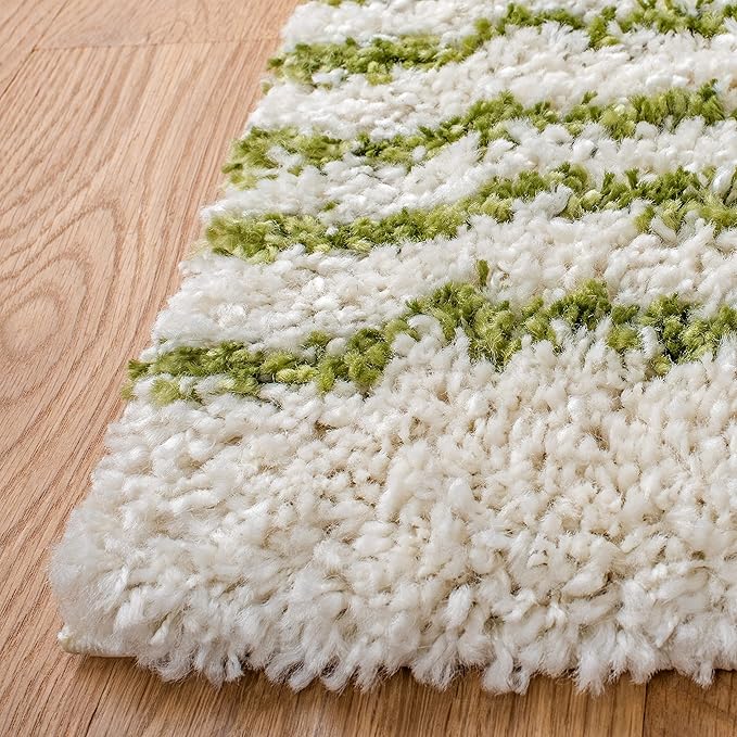 SAFAVIEH Area Rug 8x10 - Arizona Shag Collection - Large - Ivory & Green, Moroccan Design, Non-Shedding & Easy Cleaning, Ultra Plush Thick Pile, Ideal for Living Room, Bedroom, Dining Space (ASG741Y)