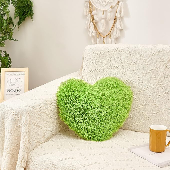 MOOWOO Fluffy Heart Pillow, Faux Fur Throw Pillow,Sherpa Plush Fluffy, Cute Soft Throw Cushion, Valentines Day,Thanks Giving Days,Christmas Day Decorative for Home Bed Couch Heart Shape