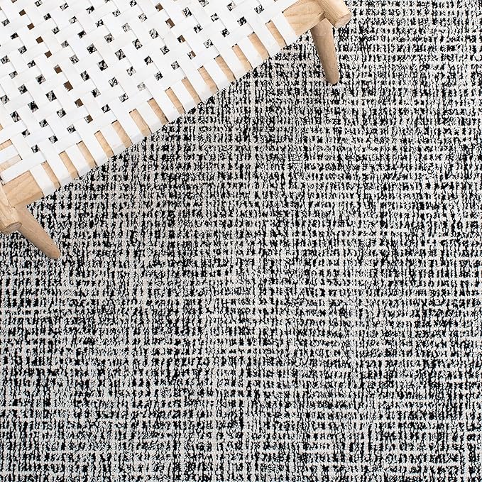 SAFAVIEH Abstract Collection Accent Rug - 2' x 3', Black & Ivory, Handmade Wool, Ideal for High Traffic Areas in Entryway, Living Room, Bedroom (ABT468Z)